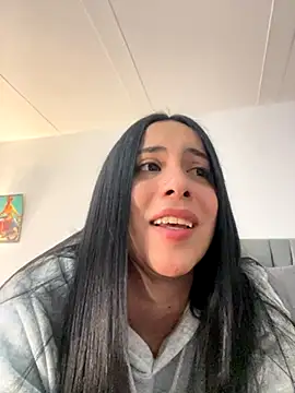 Gigi-bom online show from September 17, 5:05 am