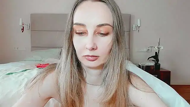 Maiami000 online show from February 23, 12:26 pm