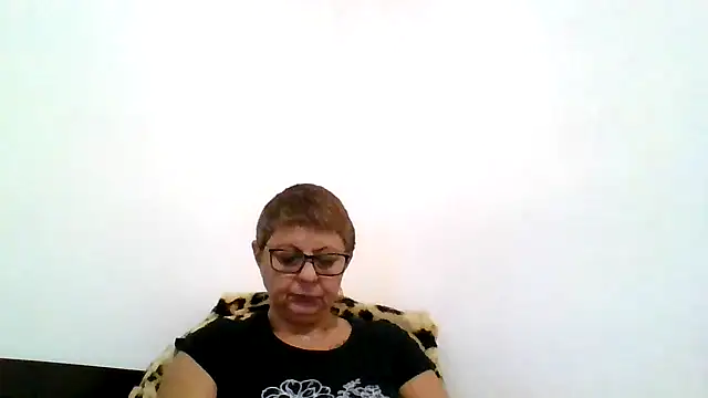 roseblak42 online show from October 10, 3:50 pm