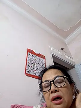 Hotestlove online show from September 12, 2:02 pm