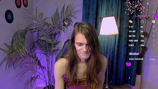 Will Will  online show from November 5, 2:11 pm