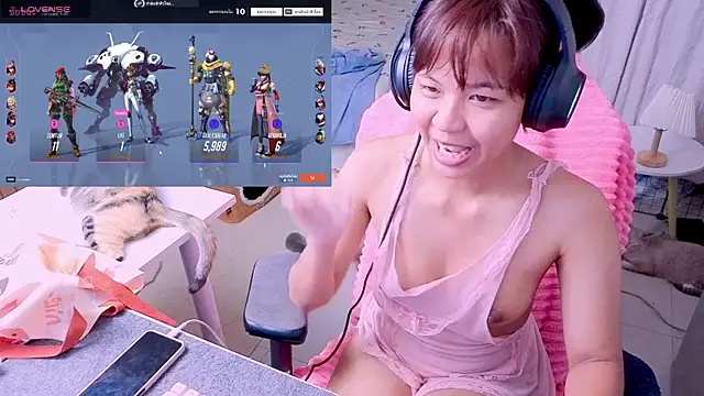 Kana G online show from May 31, 6:03 pm