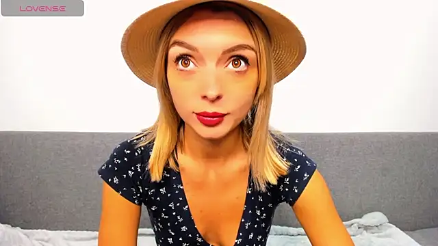  ellen meow  online show from October 2, 9:31 pm