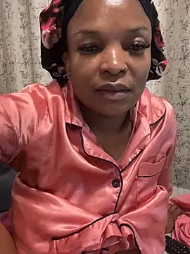 slimcateee online show from November 16, 8:42 pm