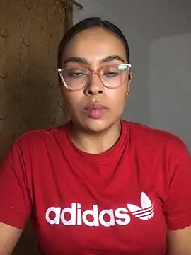 JuanaSimons online show from December 20, 12:58 am