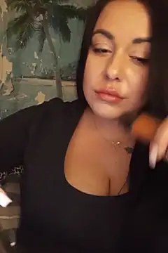 DaisyStreet online show from October 2, 5:40 pm