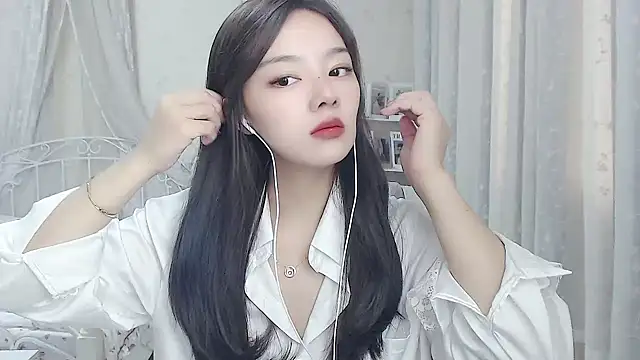 Jenny-Z online show from June 9, 2:11 am
