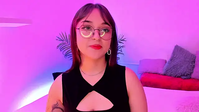 Gloomydoll online show from January 15, 9:32 pm