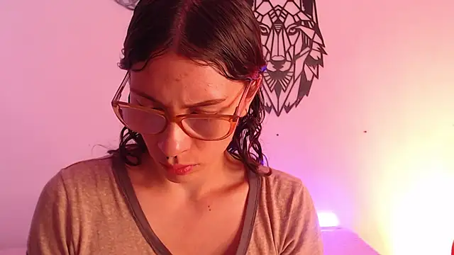 Snapshot of Katy_Van chatting on October 2, 8:36 pm Katy Van online show from October 2, 8:36 pm