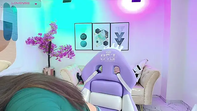 Isa reel online show from September 12, 8:16 pm