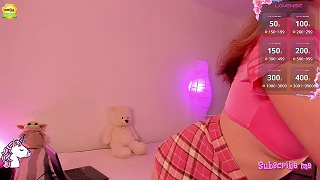 EvaUniporn online show from September 8, 2:38 pm