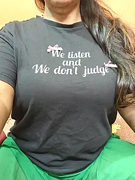 AAROHI-HOT online show from March 3, 2:50 am