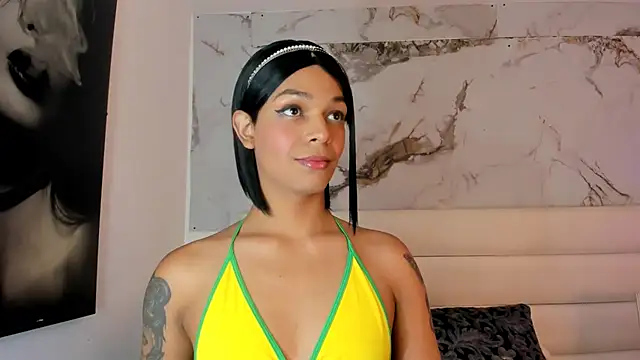 emily lady20 online show from August 1, 2:35 am