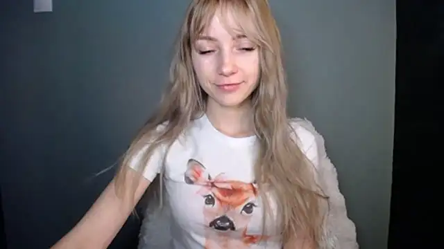 LuciaYoung online show from January 13, 7:51 pm