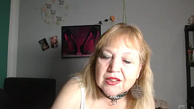 Blasflittchen online show from January 10, 6:56 pm