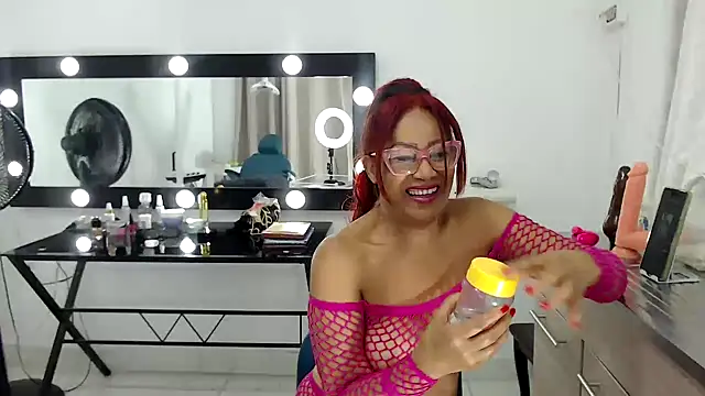 keyla-sensual online show from April 20, 10:46 pm