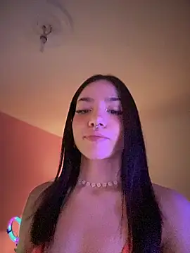 ShannonShanny online show from October 5, 5:07 pm