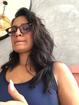 Gia Mazzon online show from June 1, 5:14 pm