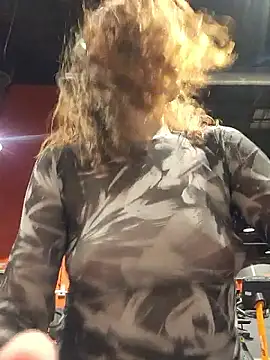 Exhibitionsplit online show from March 27, 10:54 pm