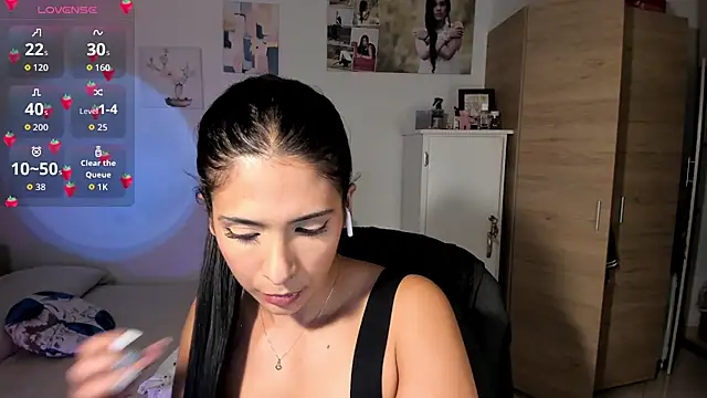 VeronikaOlsen online show from September 12, 9:44 pm