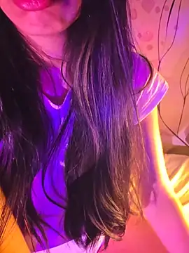 aloneathome online show from December 19, 1:03 pm