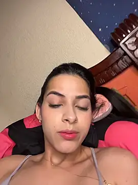 violetta-brown1 online show from November 15, 5:30 am