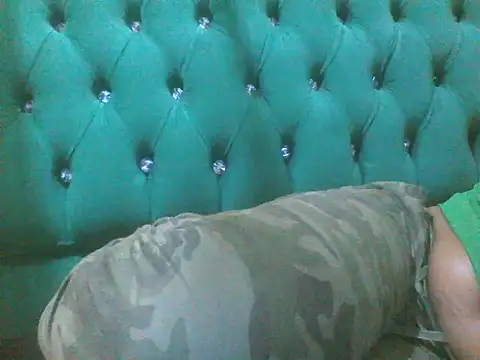 Sexy Riri online show from December 15, 11:54 pm