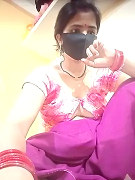 Snapshot of Mamta_Chaterjee chatting on September 23, 2:10 am Mamta Chaterjee online show from September 23, 2:10 am