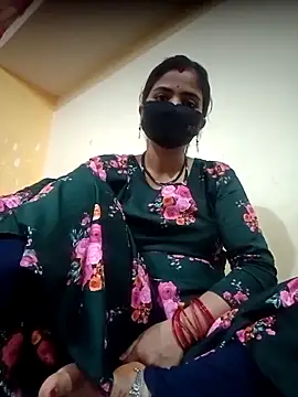 Snapshot of Mamta_Chaterjee chatting on October 23, 4:18 am Mamta Chaterjee online show from October 23, 4:18 am