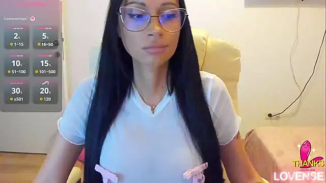kissnicol32 online show from July 29, 3:01 pm