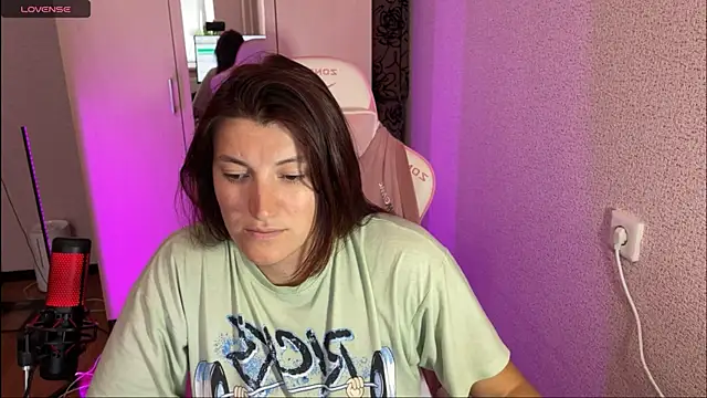 Snapshot of Katrin__kiss chatting on September 17, 1:42 pm Katrin kiss online show from September 17, 1:42 pm