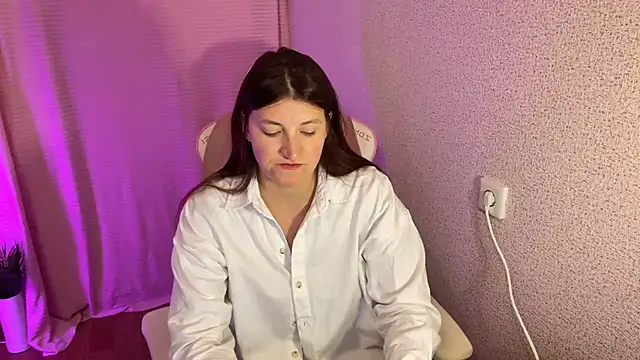 Snapshot of Katrin__kiss chatting on October 15, 5:48 pm Katrin kiss online show from October 15, 5:48 pm