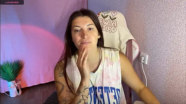 Snapshot of Katrin__kiss chatting on September 30, 11:05 am Katrin kiss online show from September 30, 11:05 am
