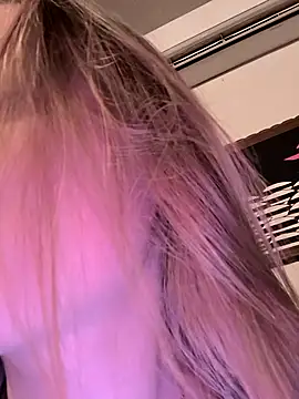 Goldloeckchen159 online show from December 14, 9:42 pm