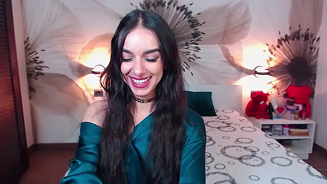 KatherineBisou online show from February 19, 9:24 pm