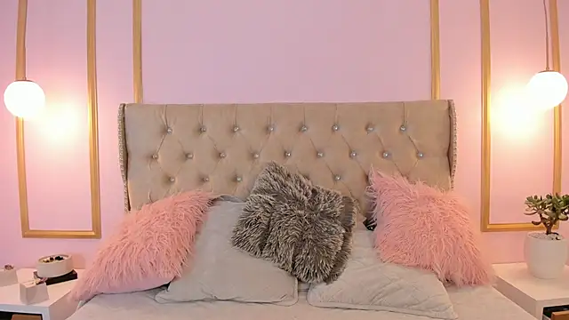 ivy collins online show from May 17, 2:22 am