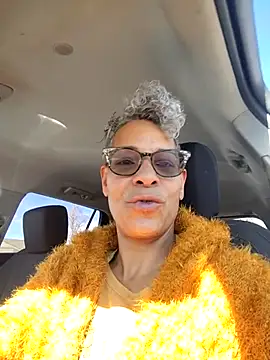 CeceilaMoon online show from February 10, 7:17 pm