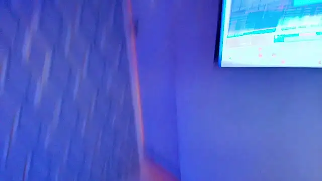 NicolleTaylor online show from December 1, 4:16 am