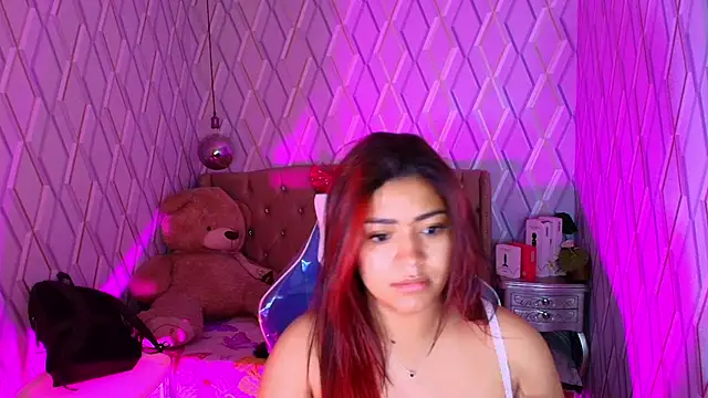 NicolleTaylor online show from January 13, 4:18 am