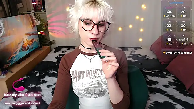  Moonlight t online show from January 19, 9:16 am