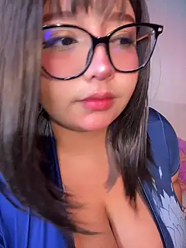 CharlotteMillers online show from April 22, 2:08 am