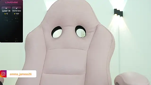 Emma jamess online show from March 30, 4:34 am