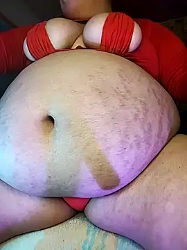 Snapshot of samy_belly32 chatting on October 8, 1:54 am samy belly32 online show from October 8, 1:54 am
