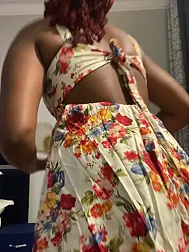 Blossom26 online show from April 13, 6:20 pm