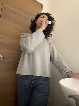 Amareto  online show from September 15, 1:47 am