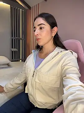 Vicky-Andrade online show from March 24, 1:11 am