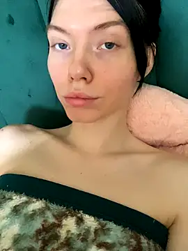 Lisaaa Alisa online show from November 4, 3:33 am