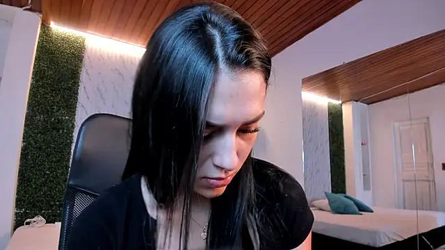 carina rossi online show from October 7, 12:31 pm