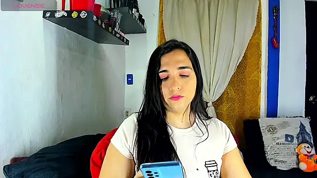 SARAMISHA online show from March 24, 9:09 pm