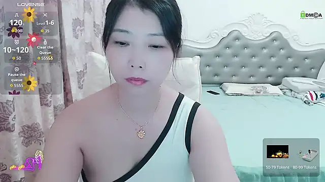 Snapshot of -Shirleyni_ chatting on September 21, 1:37 am -Shirleyni online show from September 21, 1:37 am